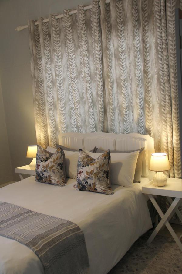 @Karoo Guesthouse Graaff-Reinet Eksteriør billede