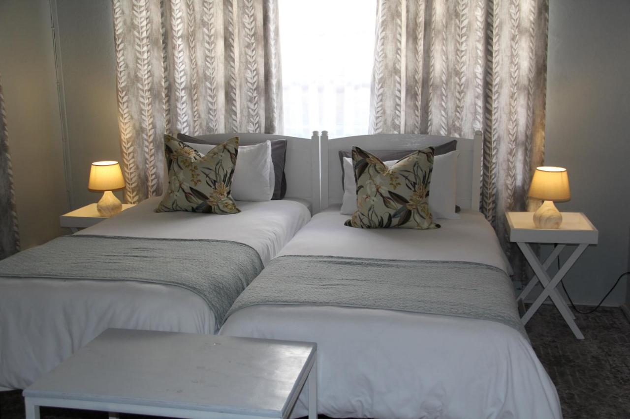 @Karoo Guesthouse Graaff-Reinet Eksteriør billede
