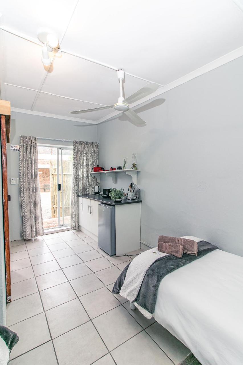 @Karoo Guesthouse Graaff-Reinet Eksteriør billede