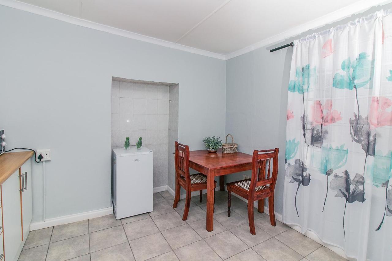 @Karoo Guesthouse Graaff-Reinet Eksteriør billede